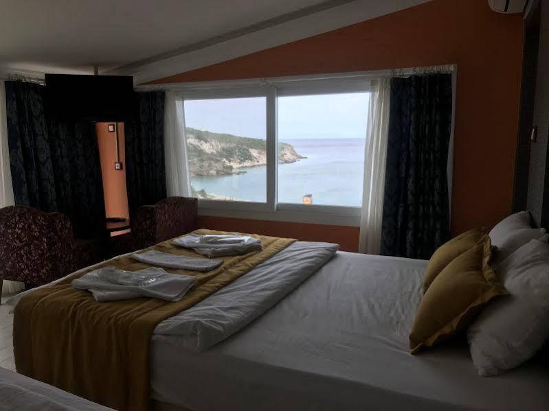 Tayfun Hotel Mordogan Exterior foto